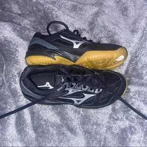 Mizuno Women’s Volleyball Shoes